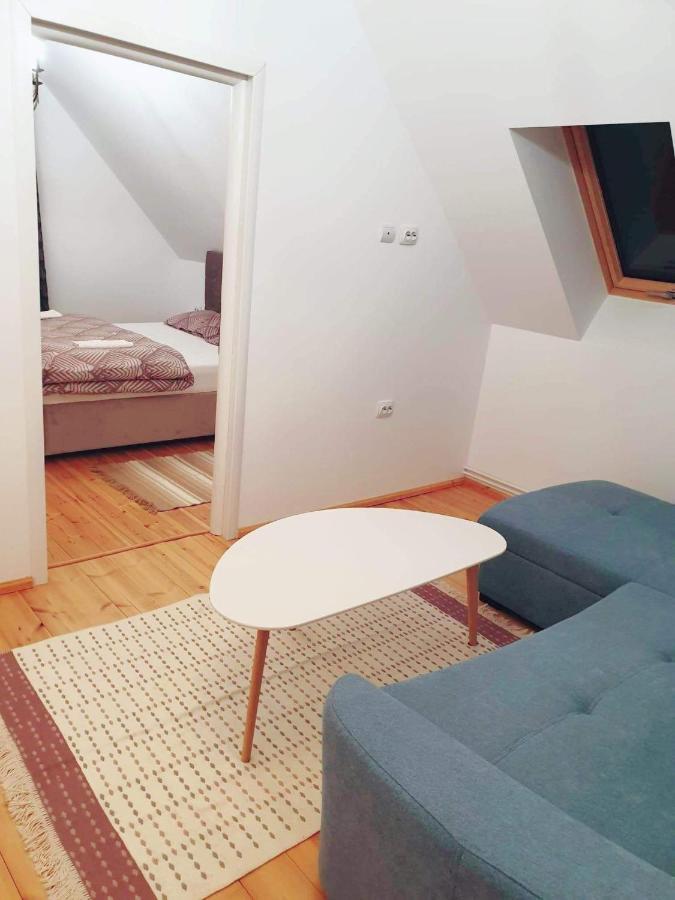 River Retreat 호텔 Lotrioara 외부 사진